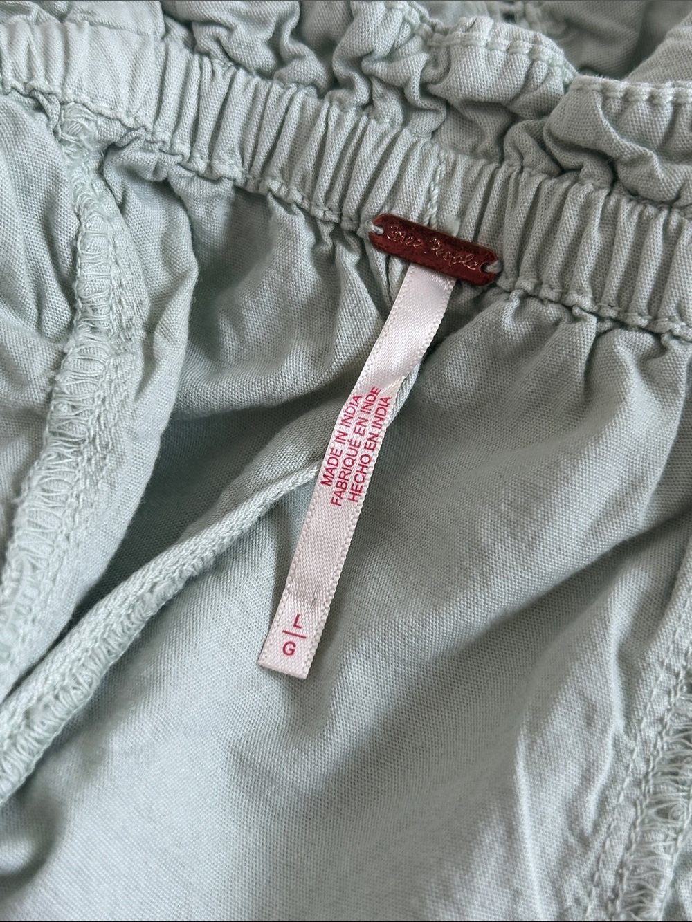 Free People Cambridge Pull On ShortsSage Green Size Large EUC - Picture 5 of 6